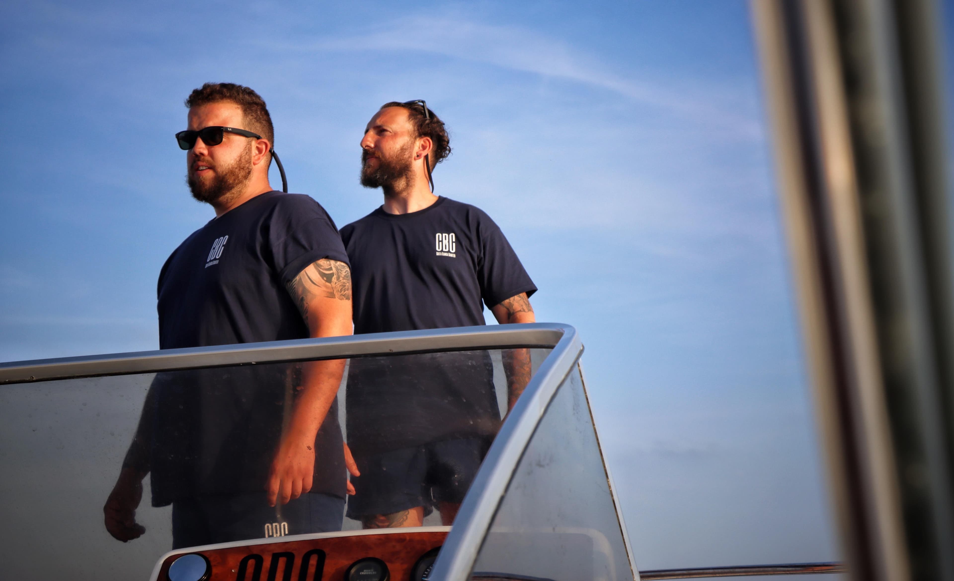 Coche blanco antiguo